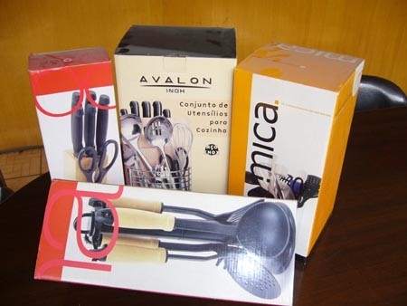 jakość  Customizable Rectangular Cardboard Express Shipping Box fabryka